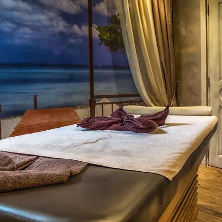 & Diamant Hotel