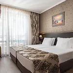 & Diamant Hotel