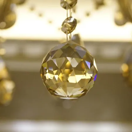 & Diamant فندق 4*